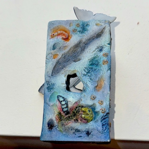 Art from the Ocean with placement of undersea creatures just look closely - Picture 4 of 4